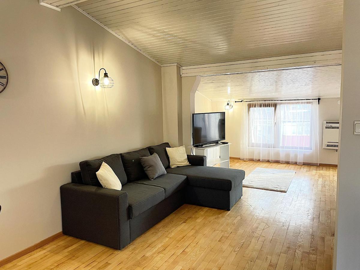 Fenix Studio Apartment Varna Center Екстериор снимка