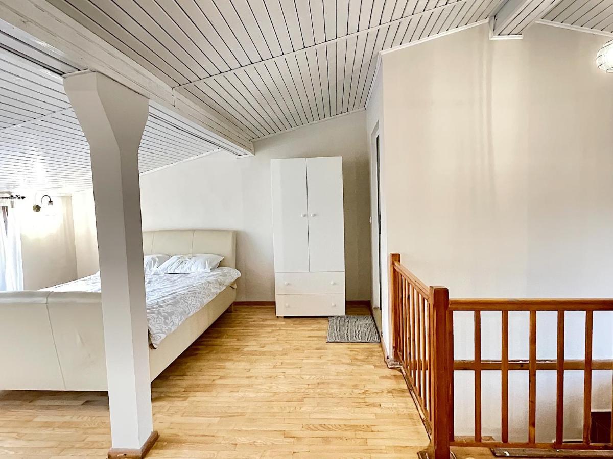 Fenix Studio Apartment Varna Center Екстериор снимка